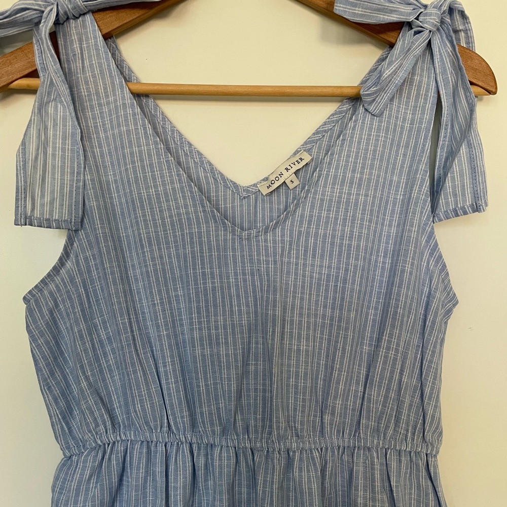 S: Moon River Cotton A-Line Dress Blue/White PinStriped Tiered V neck NWOT new! - Picture 2 of 10